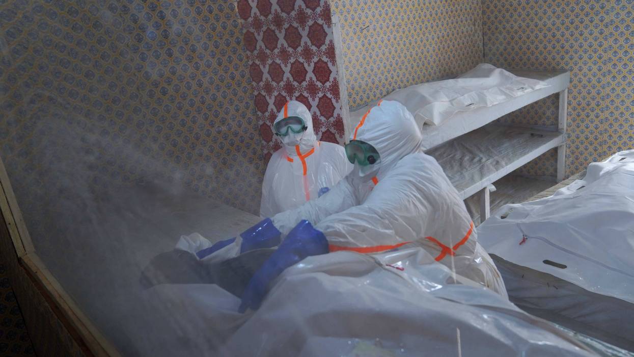 APTOPIX Congo Ebola Burial Teams