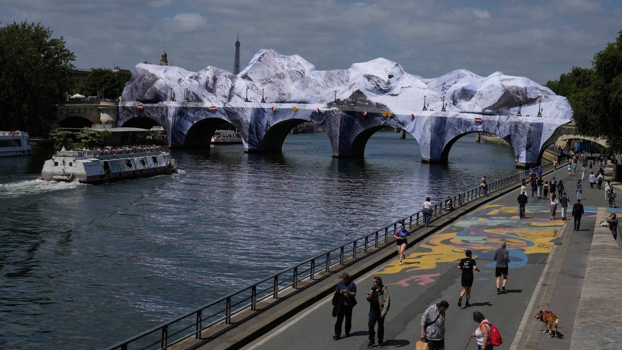 APTOPIX France Paris Bridge