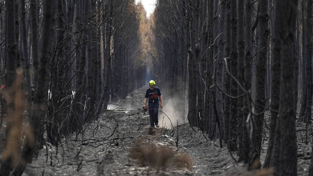 APTOPIX France Wildfires