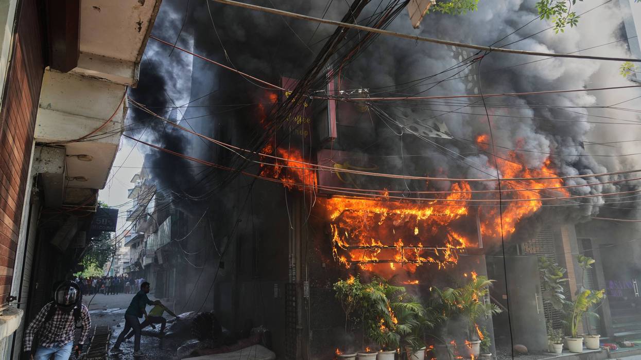 APTOPIX India Hotel Fire