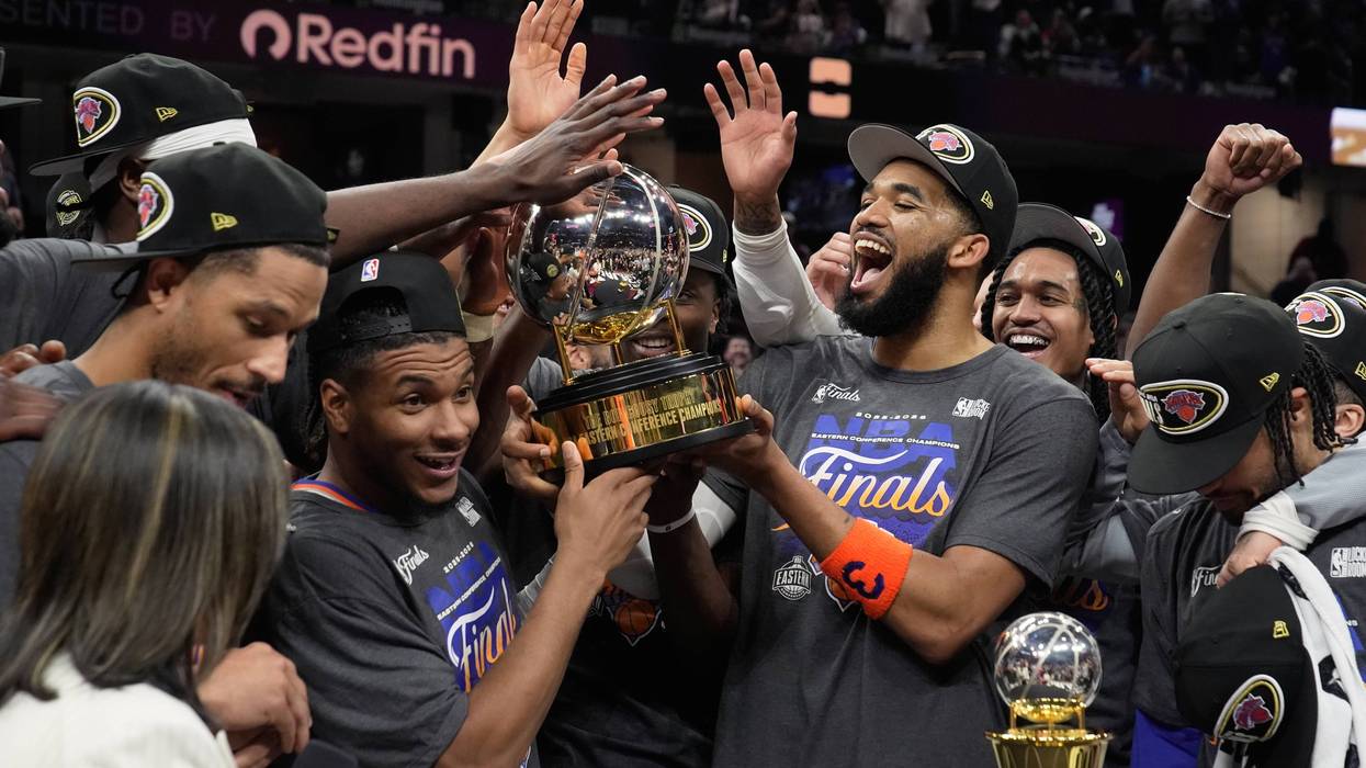 APTOPIX Knicks Cavaliers Basketball