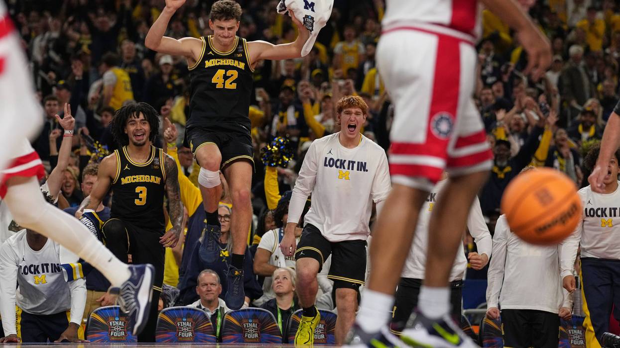 APTOPIX NCAA Michigan Arizona Basketball 2