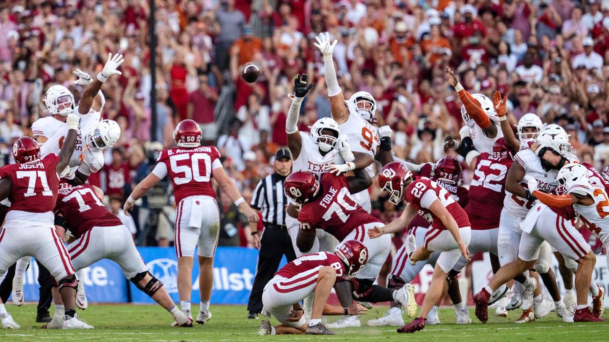 APTOPIX Oklahoma Texas Football
