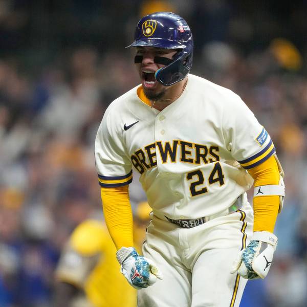 APTOPIX Padres Brewers Baseball
