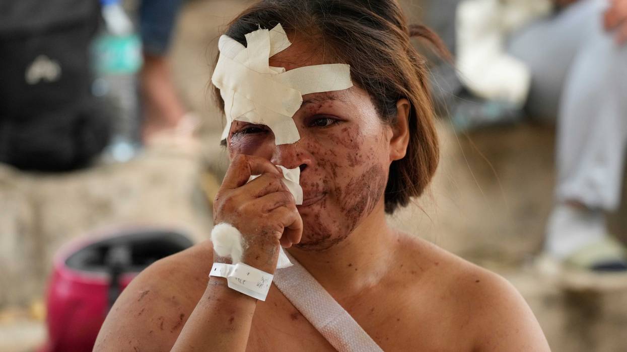 APTOPIX Philippines Earthquake