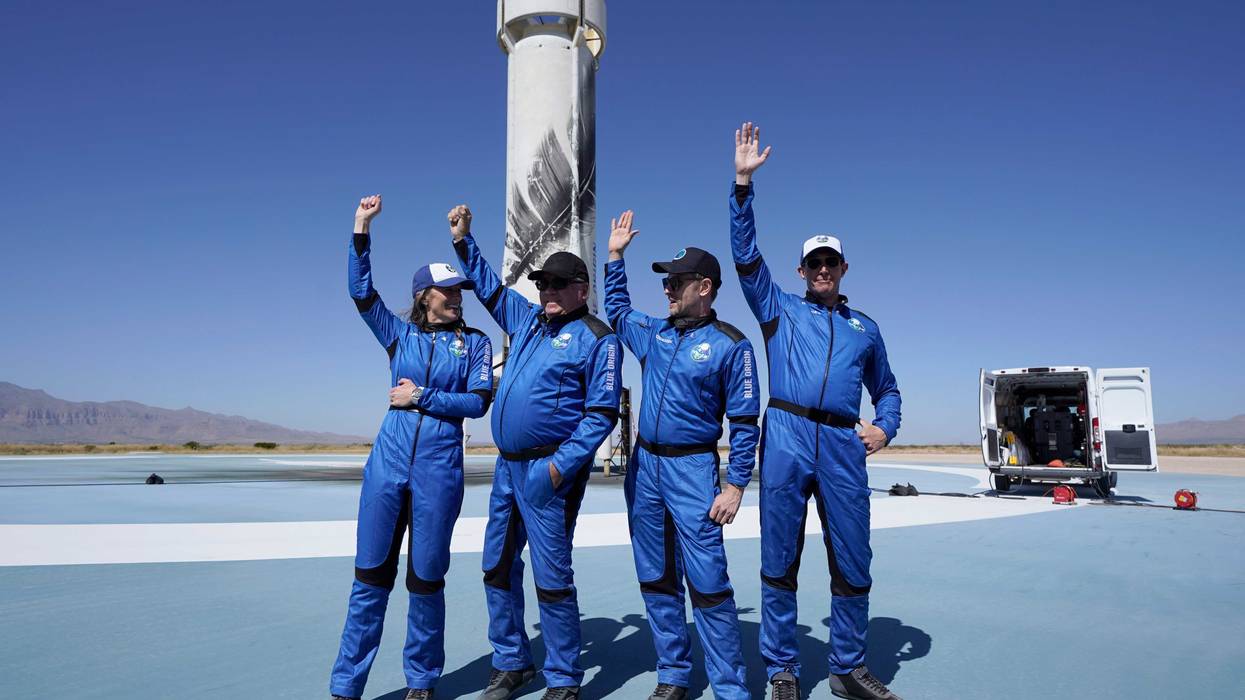 APTOPIX Shatner Space Launch