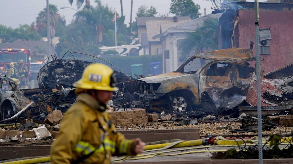 APTOPIX Southern California Plane Crash