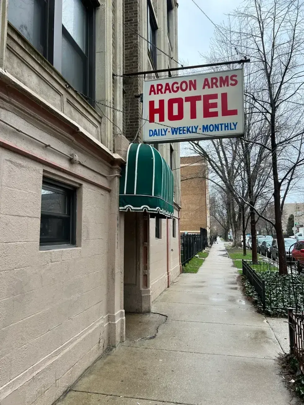 Aragon Arms Hotel