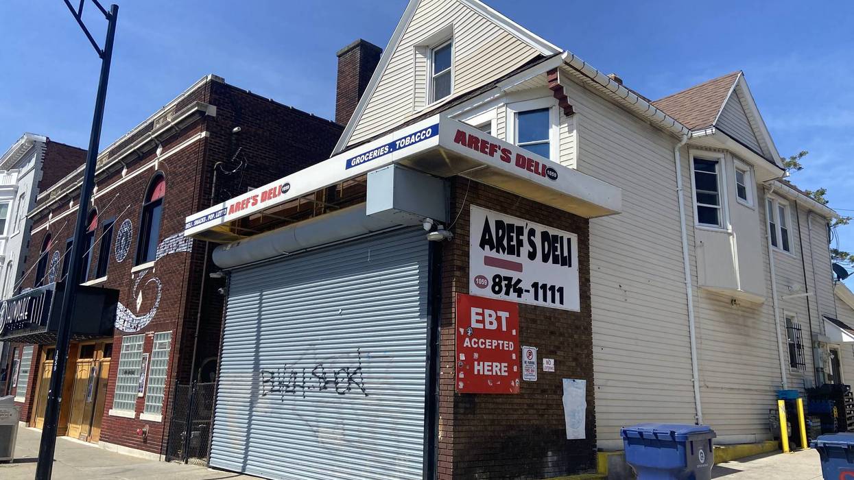 Aref's Deli
