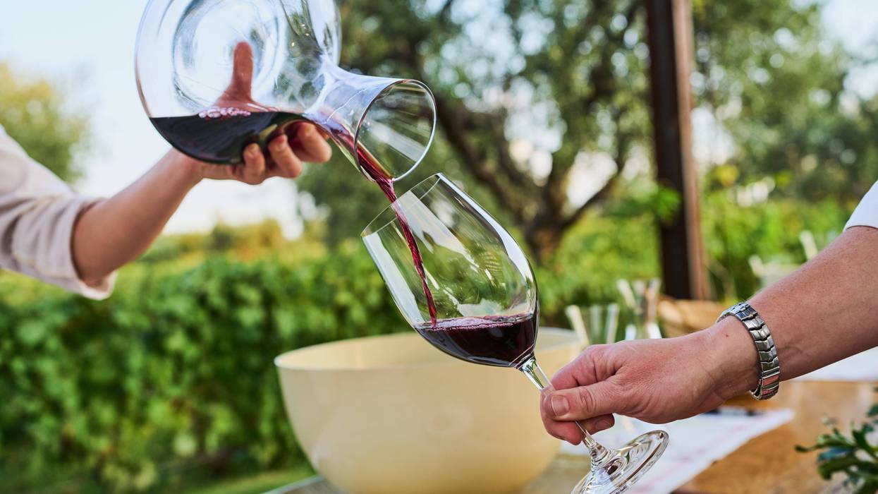 ARGENTINA-VINO-CONSUMO