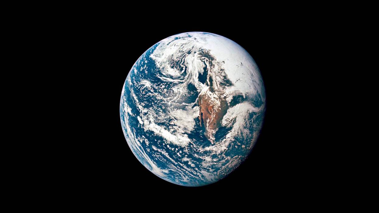 ARMAS EN EL ESPACIO