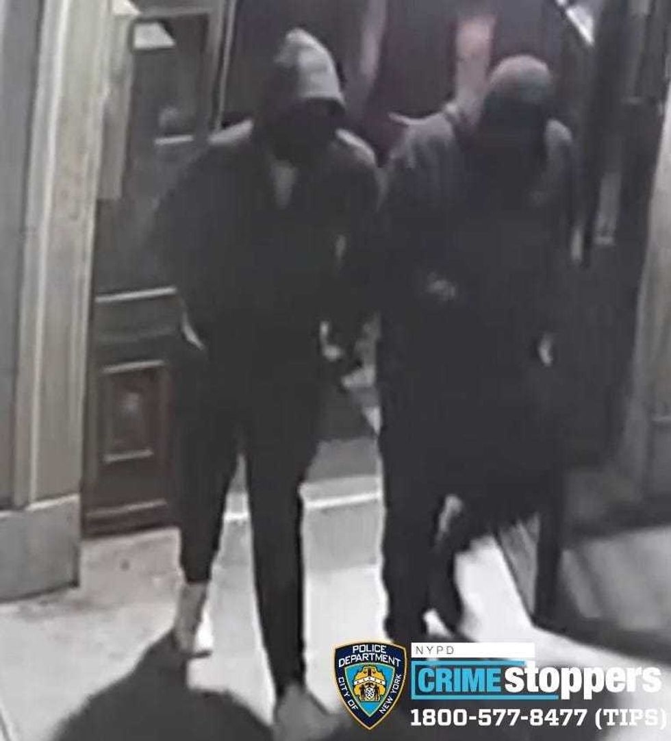 Armed suspects rob man, 21, inside Bronx residential building