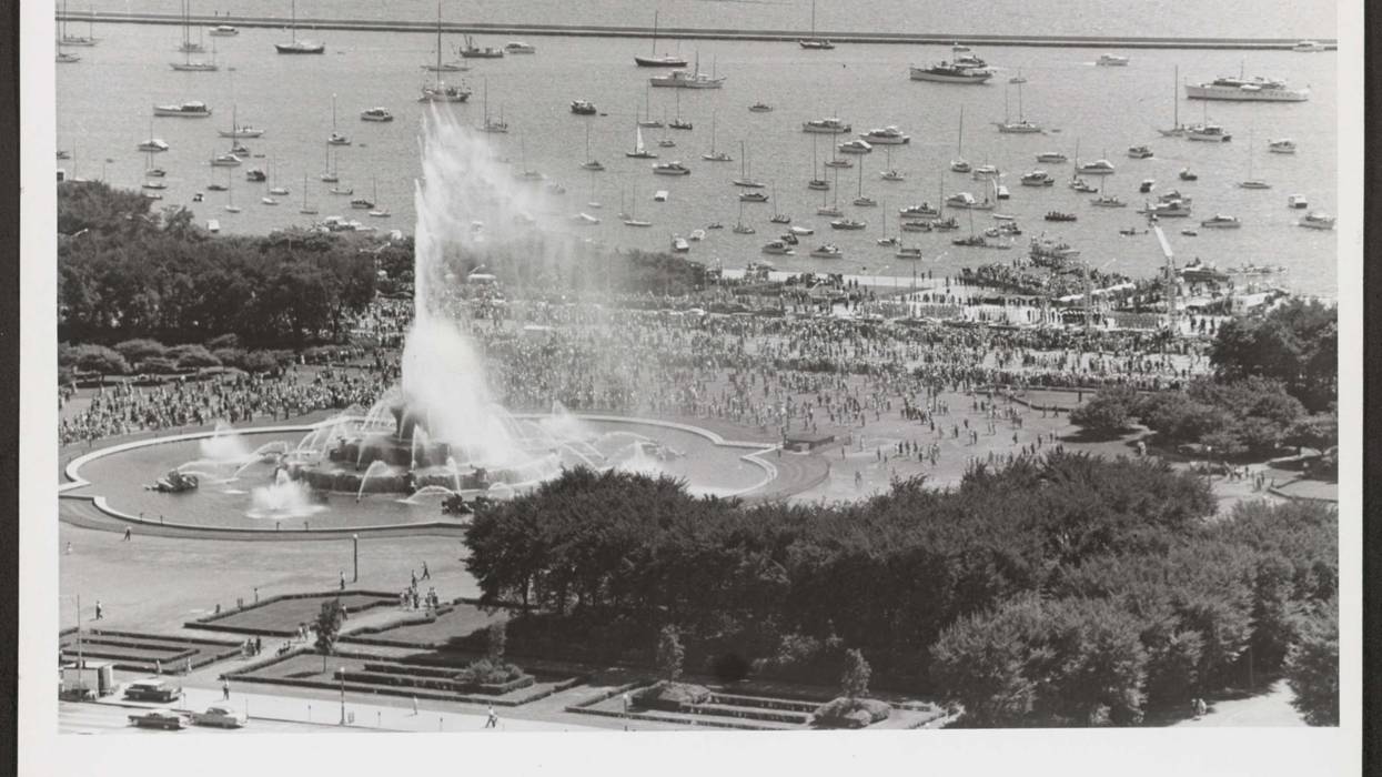 Arrival of Queen Elizabeth II in Chicago