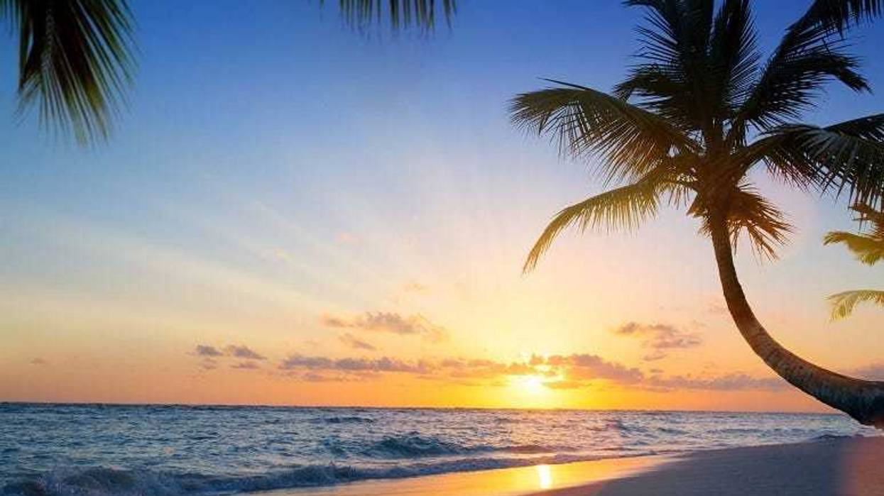 Art Beautiful sunset over the tropical beach