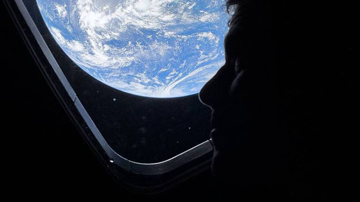 Artemis II Launches Manned Test Flight Around The Moon