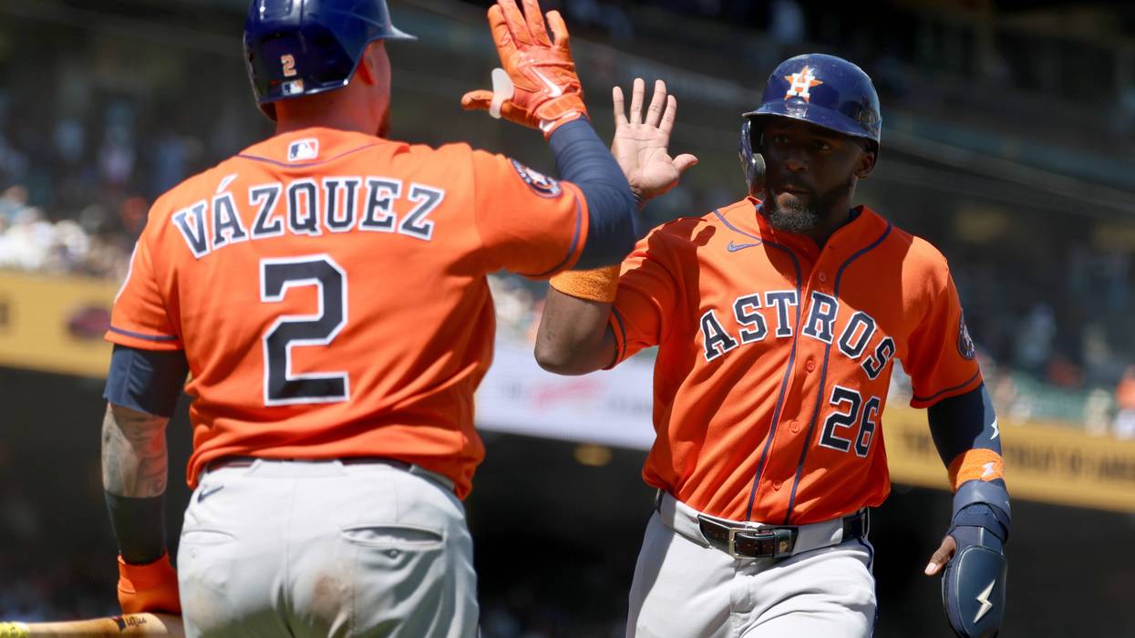 ASTROS-GIGANTES