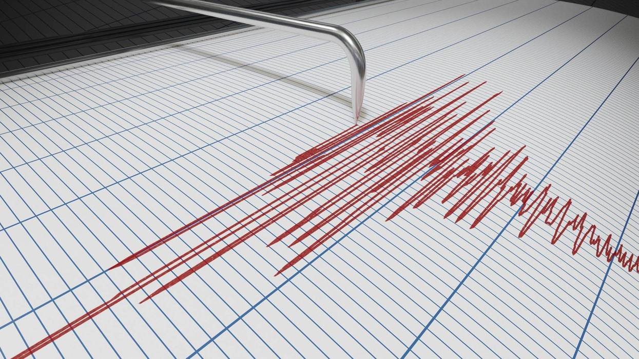 At least 200 people reported feeling the quake.