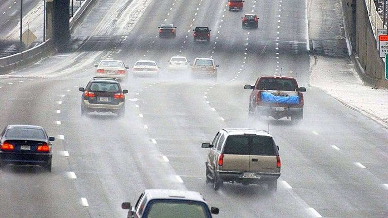 ATLANTA - JANUARY 29: A highway informational sign advises motorists to the dangerous driving conditions along Interstate 75-85 January 29, 2005 in downtown Atlanta, Georgia. Metro Atlanta and north Georgia awoke to treacherous roads, canceled activities and flights. At least three traffic deaths have been attributed to the icy conditions. (Photo by Erik S. Lesser/Getty Images)
