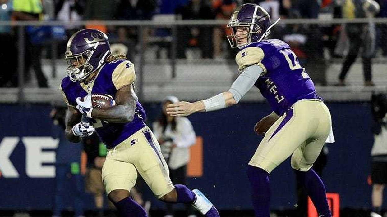 Atlanta Legends quarterback Matt Simms