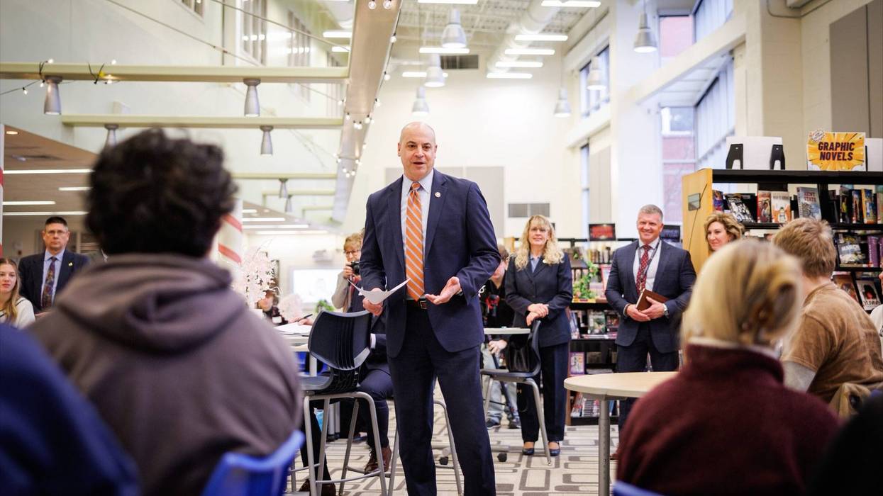 Attorney General Dave Sunday hosted a roundtable discussion on Wednesday, Feb. 18 with members of the Bucks County UI Student Forum at William Tennent High School in Warminster, Pa.