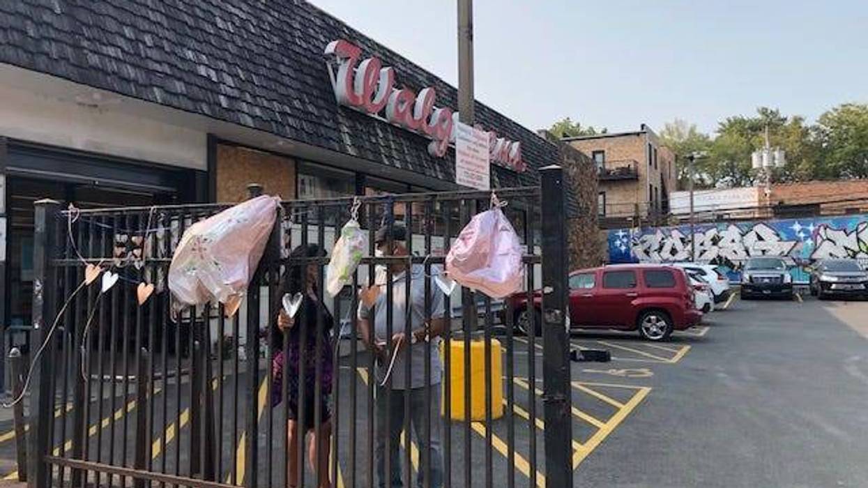 Attorneys and family members of the 32-year-old woman who was stabbed to death while working at a Walgreens in the Wicker Park neighborhood held an emotional news conference this morning outside the store ahead of a wrongful death lawsuit.