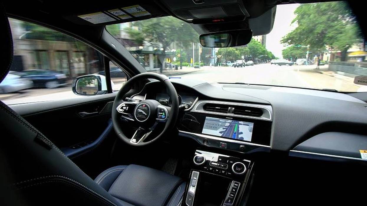 Minneapolis City Council passes ordinance for "monitors" in driverless cars, but mayor says he'll veto it