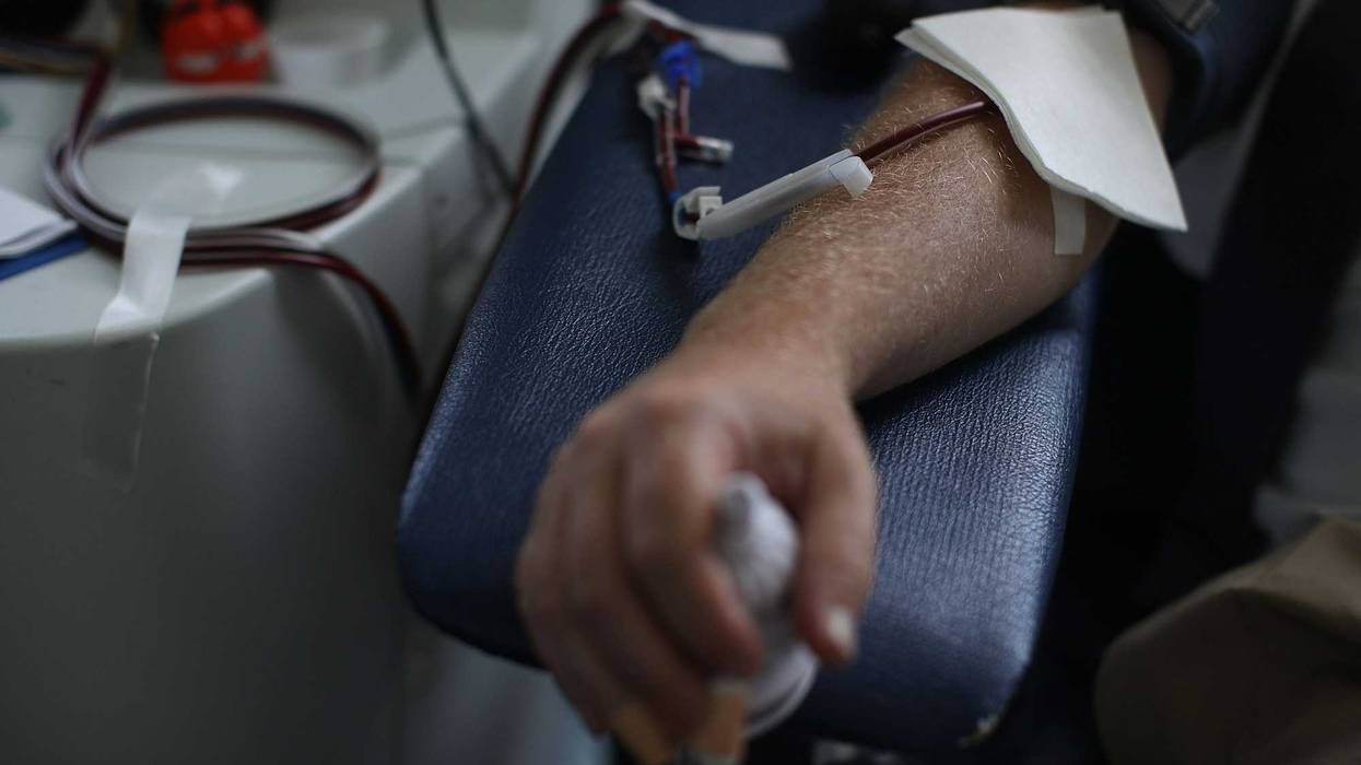 Aurora blood drive on pace to beat Guinness World Record for pints donated in single location