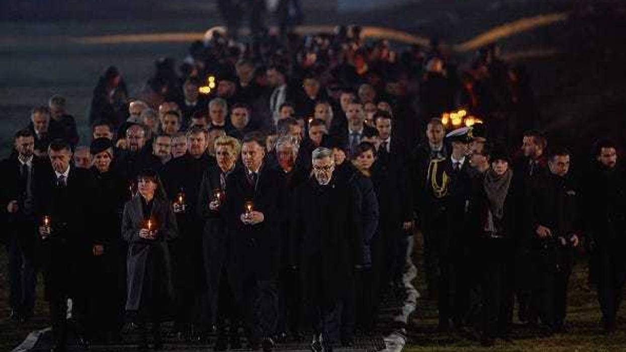 Auschwitz Memorial Commemorates 75th Anniversary Since Liberation