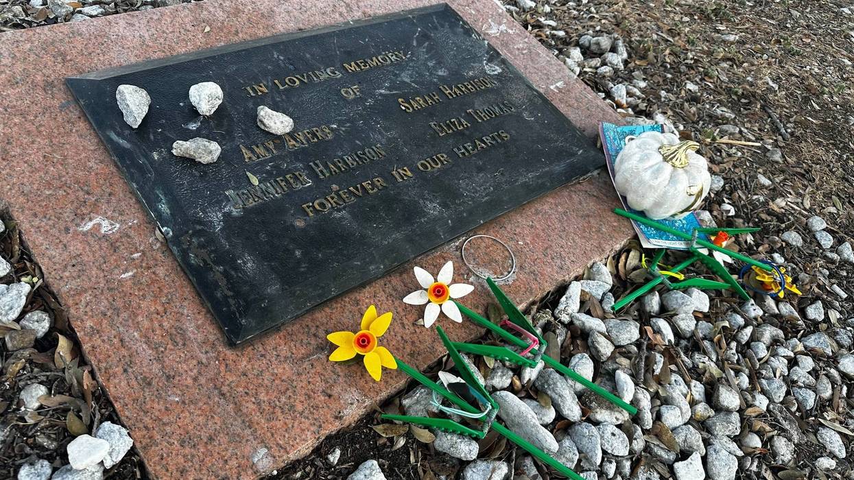 Austin Yogurt Shop murders memorial