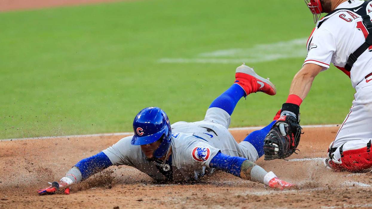 Baez Reds Cubs