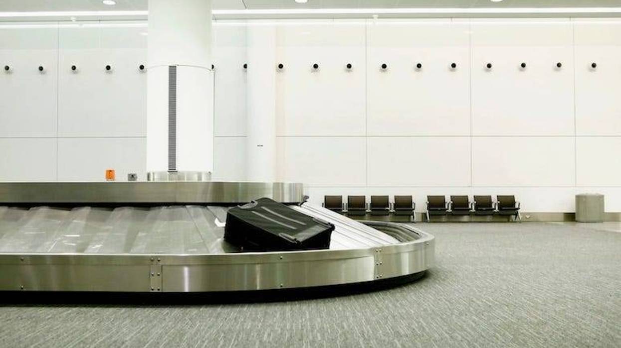 Baggage Claim, Airport, Empty, Luggage, Turn Style