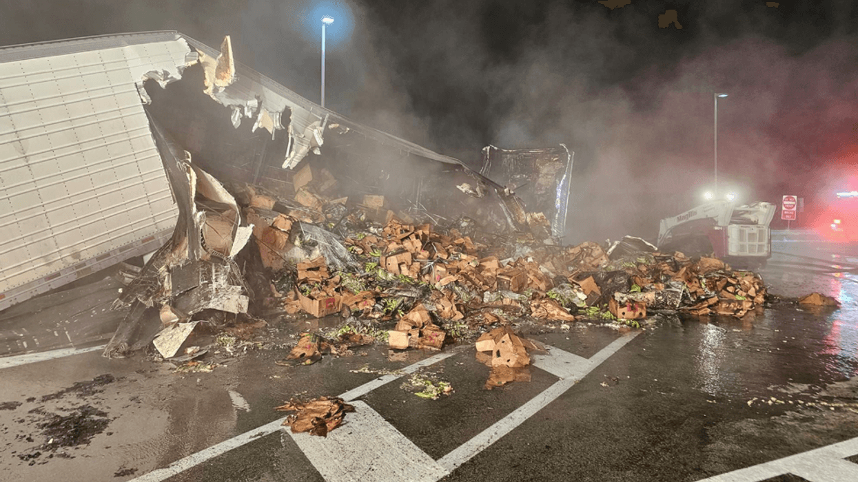 Banana truck fire on PA Turnpike