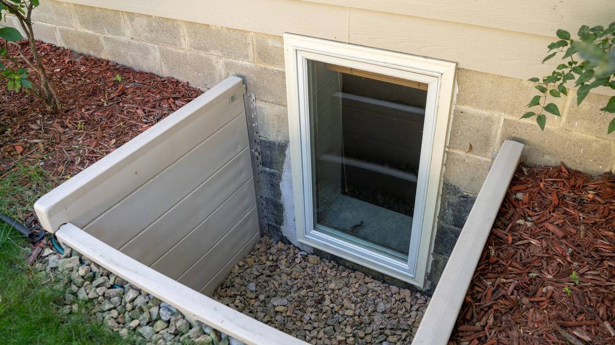 basement window