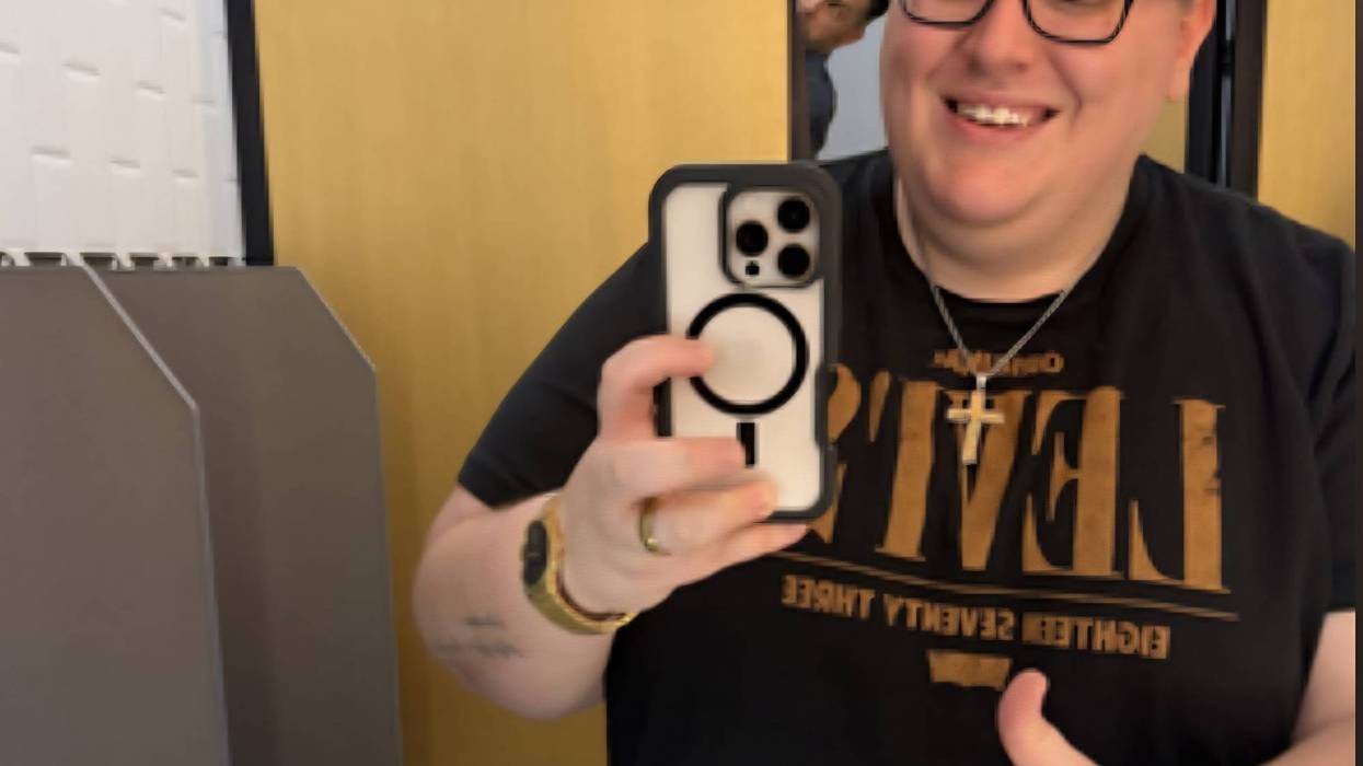 Bathroom Selfies with Chewy