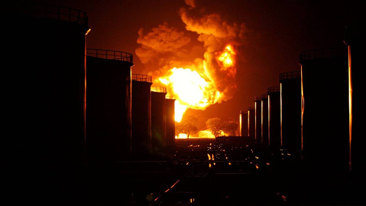 Bay Area refinery fire could send CA gas prices to '$6 or $7 a gallon': Expert