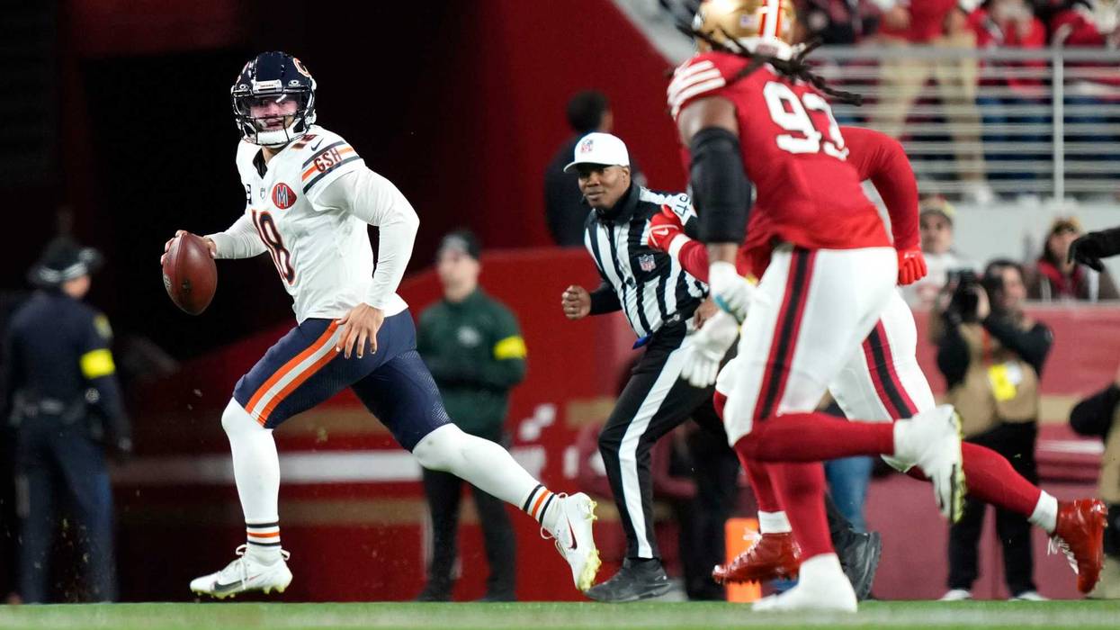 Bears quarterback Caleb Williams (18) runs against the San Francisco 49ers in the first half at Levi's Stadium. Mandatory Credit: Kyle Terada-Imagn Images