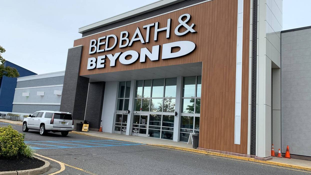 Bed Bath & Beyond