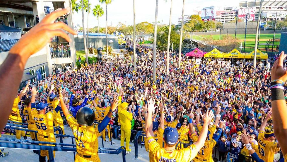 Before the Peel Pre show