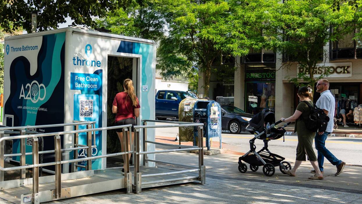 Beginning in October, New York City is bringing 17 new public restrooms to the city, Mayor Zohran Mamdani announced on Wednesday.