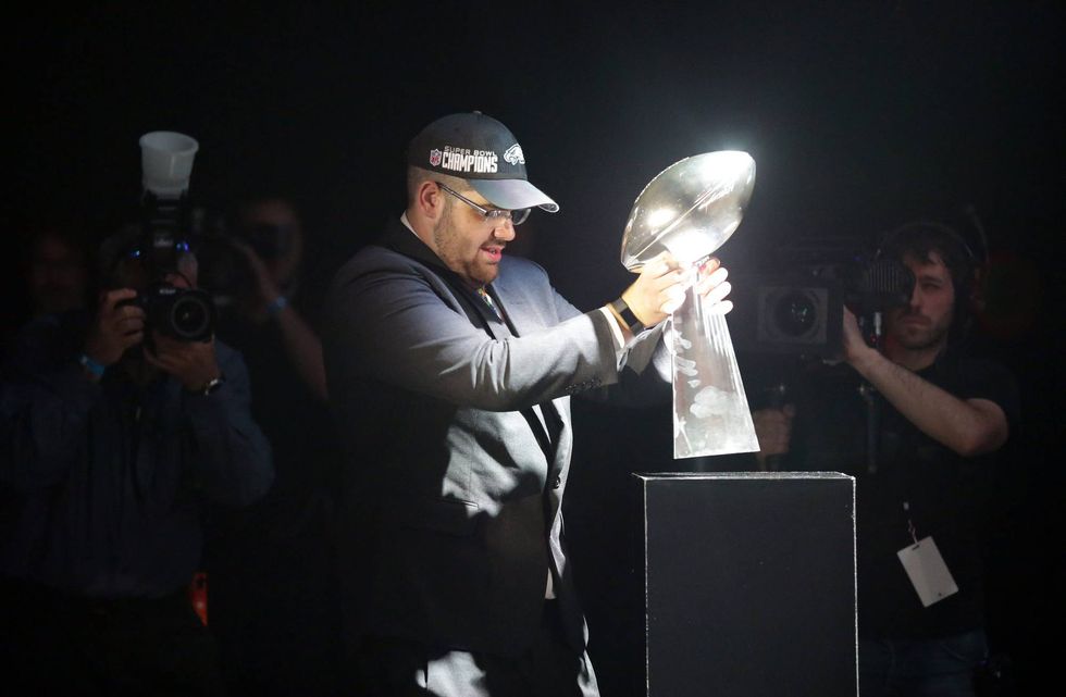Ben Hartranft holds the Lombardi Trophy at the Eagles Super Bowl ring ceremony prior to the 2018 season.