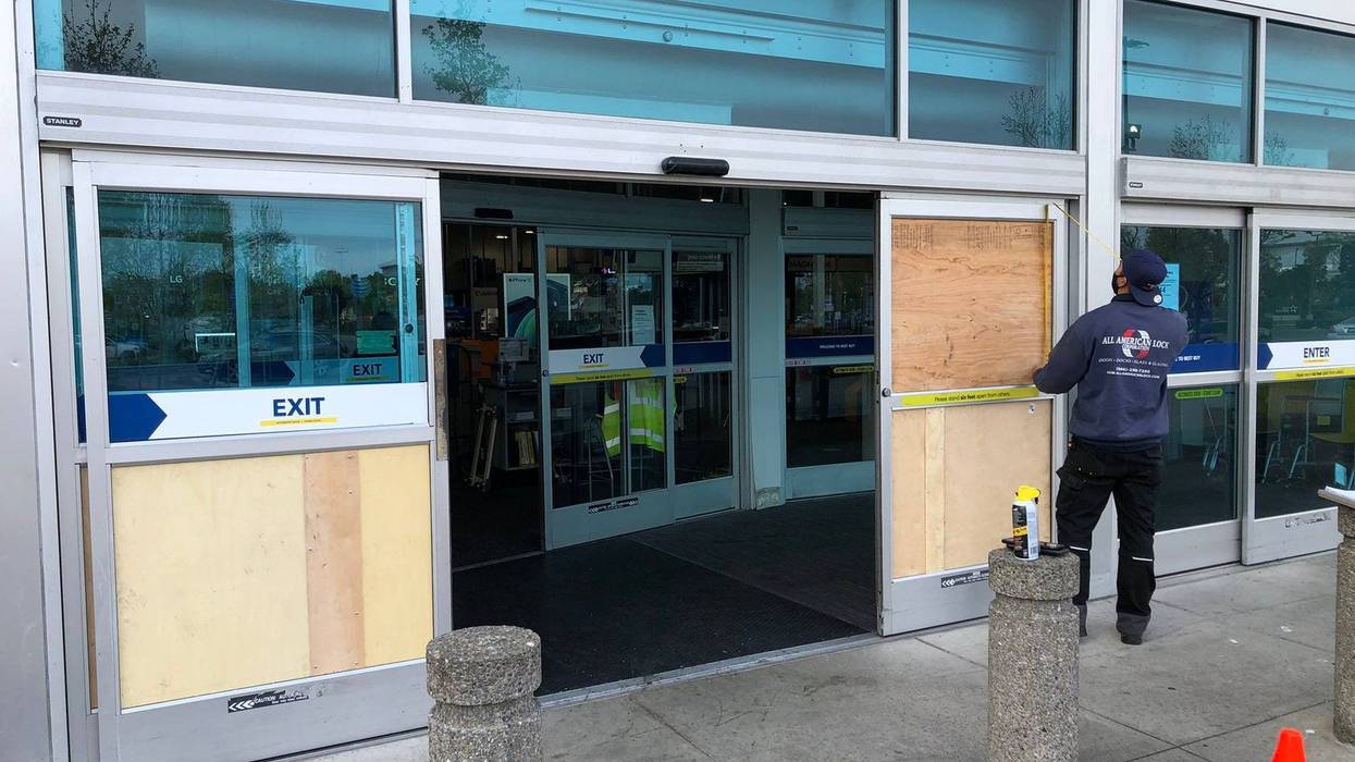 Best Buy told KCBS Radio their losses were minimal.