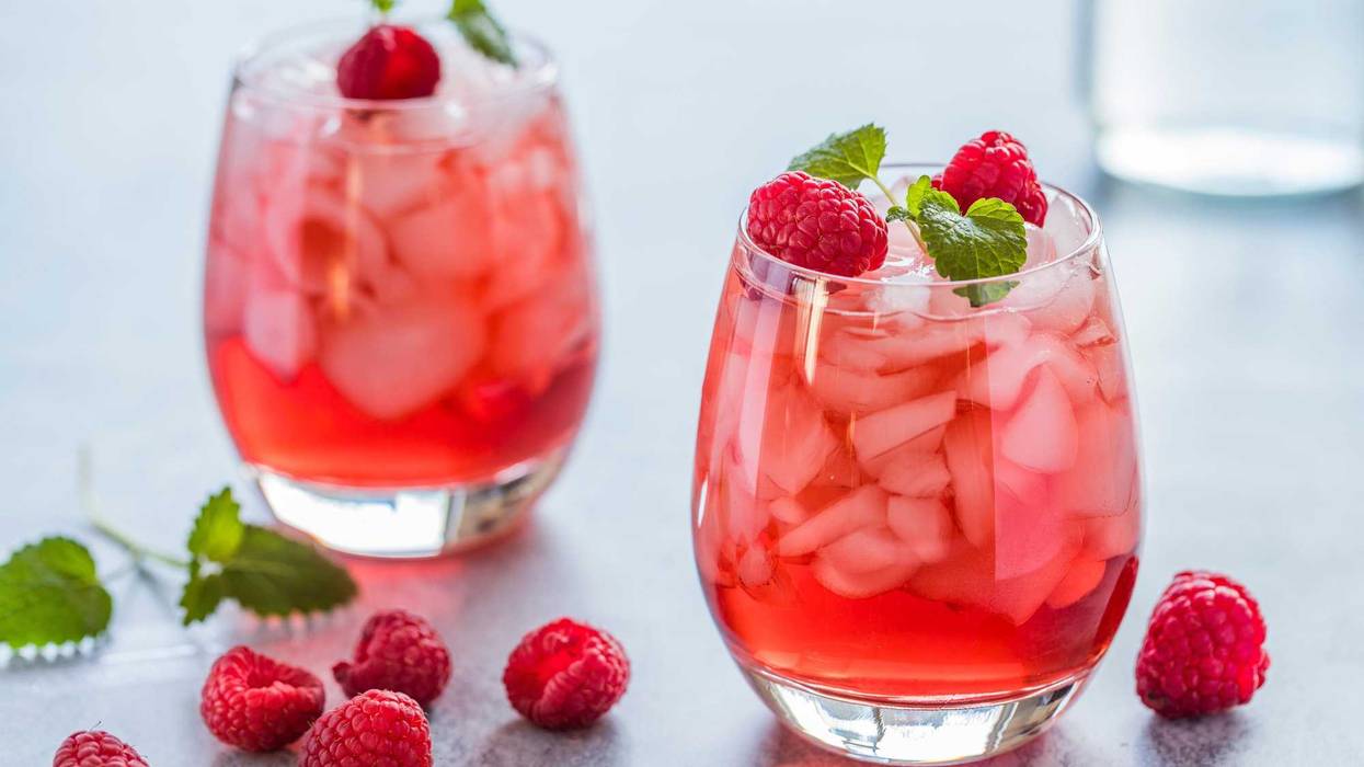 Best Cocktails to Make While Quarantined