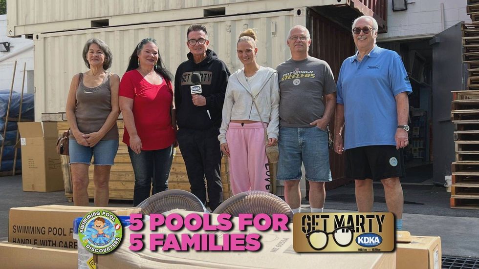 Beverly Hosek and her mom (left), Marty (middle), Heather Hamm and her dad, Dale Kleiner.