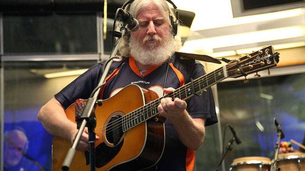 Bill Nershi of The String Cheese Incident performs on SiriusXM"s Jam ON Channel at SiriusXM Studios on November 12, 2014 in New York City.