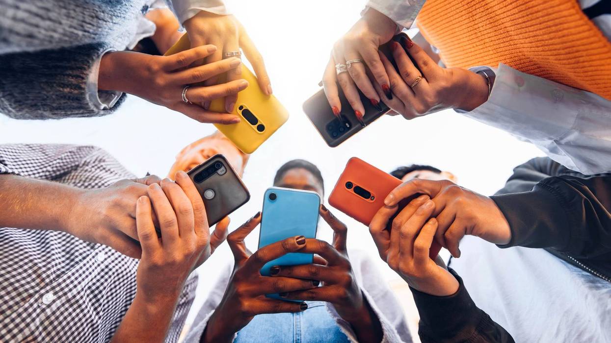 Bill to make social media use safer for Louisiana kids advances