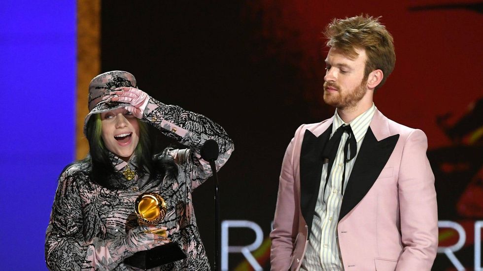 This FINNEAS and Billie Eilish gif is the gift that never stops giving