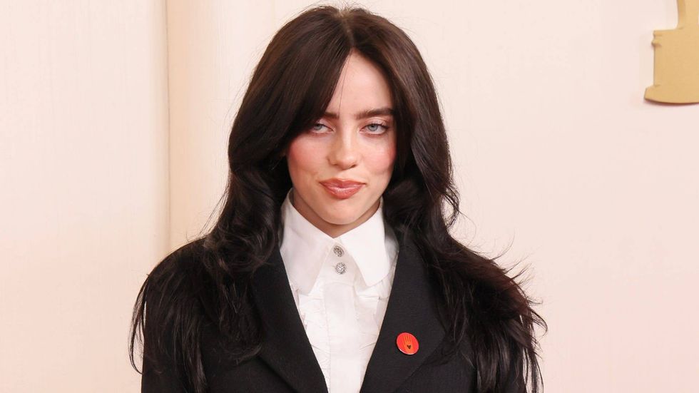 Billie Eilish billboards have fans thinking the new album is coming: 'Duh'