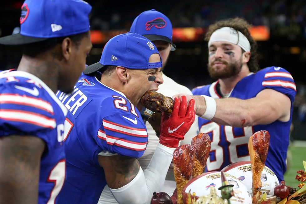 Bills on Thanksgiving
