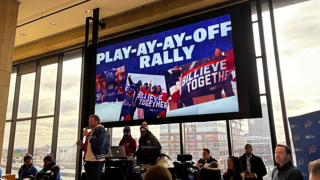 Bills Play-ay-ay-off Rally
