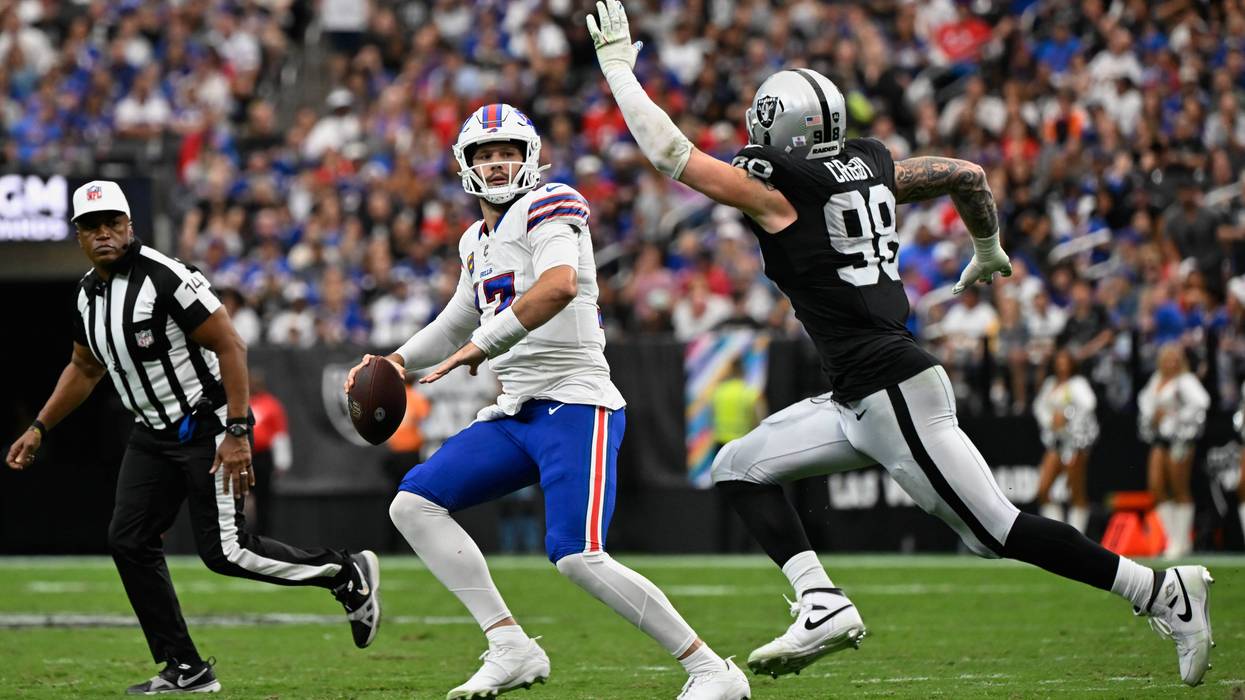BILLS-RAIDERS 9